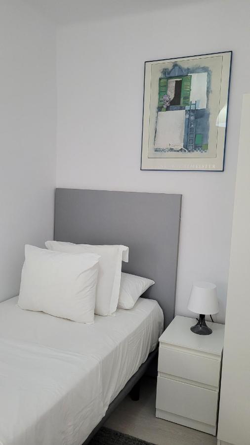 Apartaments B O D Collblanc Оспиталет-де-Льобрегат Экстерьер фото