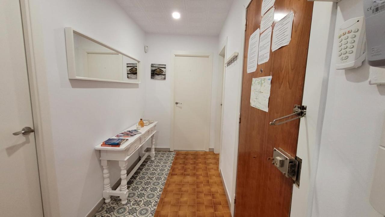 Apartaments B O D Collblanc Оспиталет-де-Льобрегат Экстерьер фото