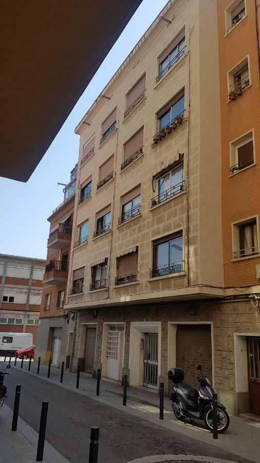 Apartaments B O D Collblanc Оспиталет-де-Льобрегат Экстерьер фото